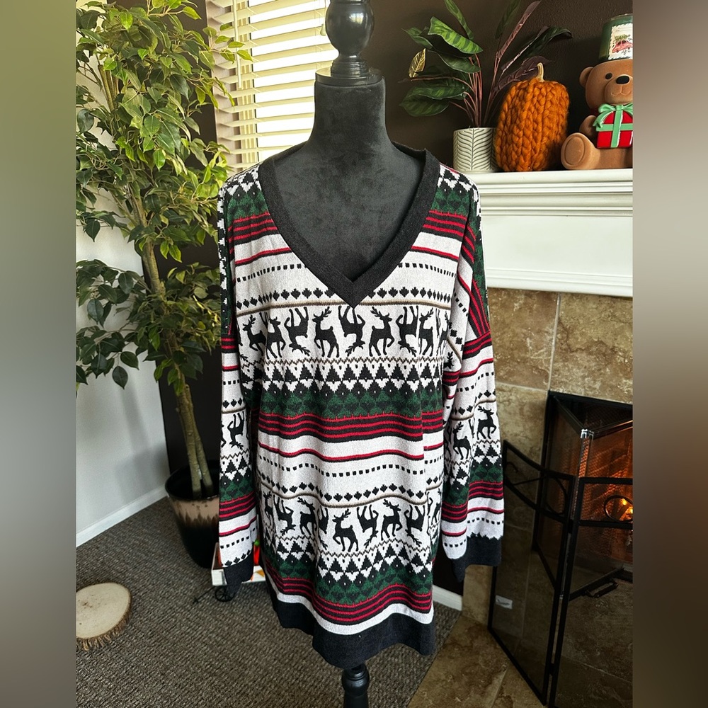 Sew In Love Women’s Traditional Holiday Colors Reindeer V-Neck Sweater. Sz. 3x